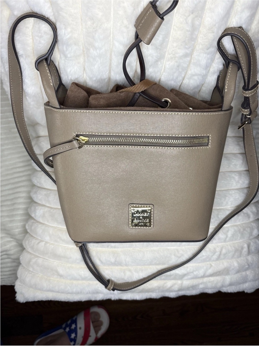 Dooney & Bourke Taupe Saffiano Leather Drawstring Bucket Bag Crossbody Purse